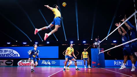 20 Monster Volleyball Spikes By Wallace De Souza Vertical Jump 360cm Youtube