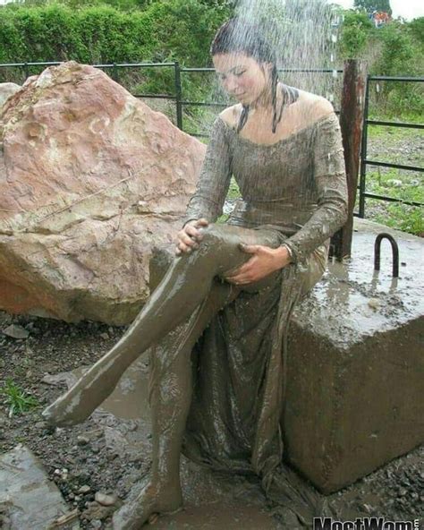 Woman Falls In Mud In Dress Porn Videos Newest Women In Wetsuits And