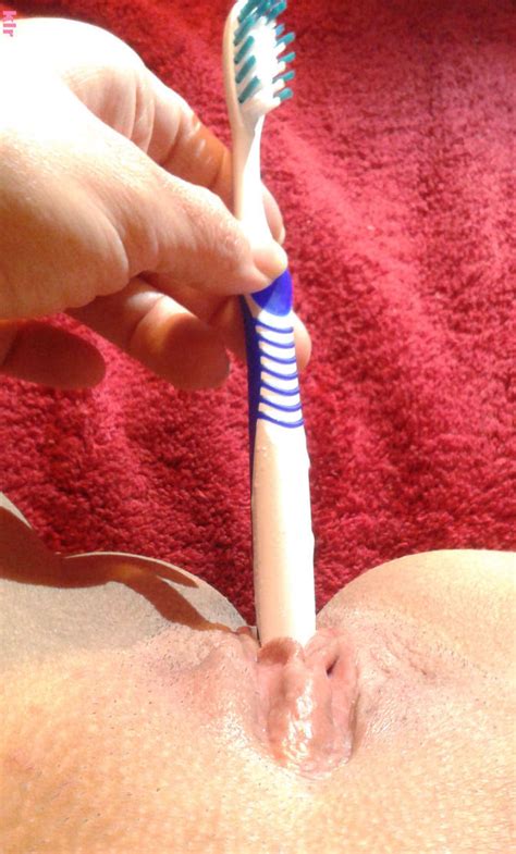 Spunkbob Toothbrush Pin