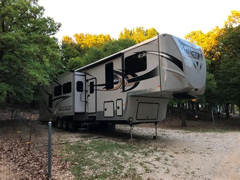 Work And Play Toy Hauler 5th Wheel Wow Blog