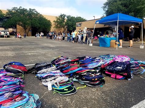 Hundreds Show Up For Free Back To School Backpacks In Odessa