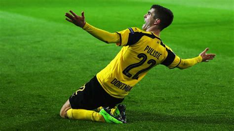 But he was impressed to see pulisic's impact from the bench and watching him assist mount's goal. Revelações: 7 garotos que conquistaram o futebol europeu ...