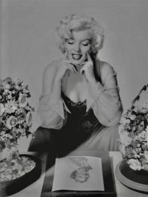 Pin Von Milliondollarredhead® Auf Milliondollarredhead® ~ Marilyn Monroe
