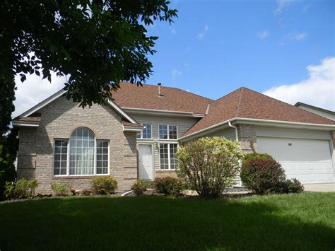 2320 Parkview Ln, Woodbury, MN 55125 | Trulia
