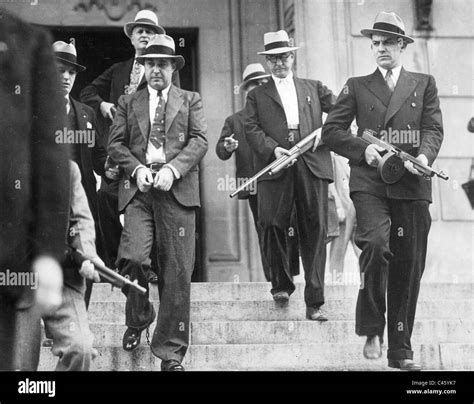 George Machine Gun Kelly In Court Stock Photo Alamy