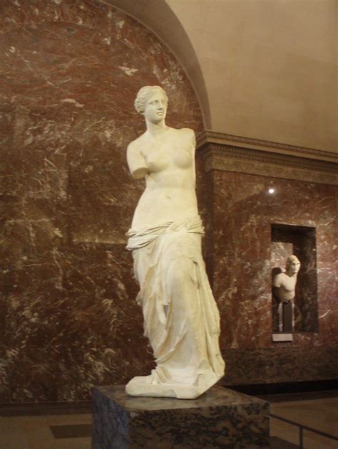 The Venus De Milo How Did I Get So Lucky To Be Able To See This Up Close Venus De Milo