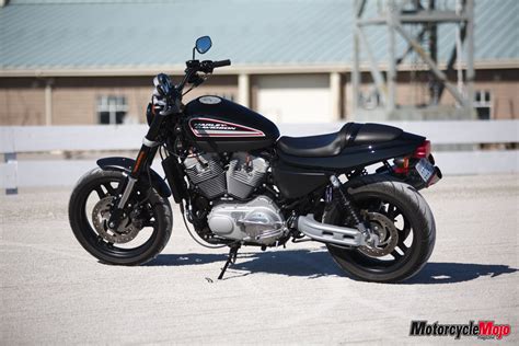 The harley davidson xr1200 motorcycle weighs 250 kg and its seat height is 775 mm. Harley Davidson XR1200 Review by the Mojo Magazine Test Team