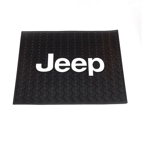 Black Rear Floor Mat Wred Jeep Logo Cbjeep