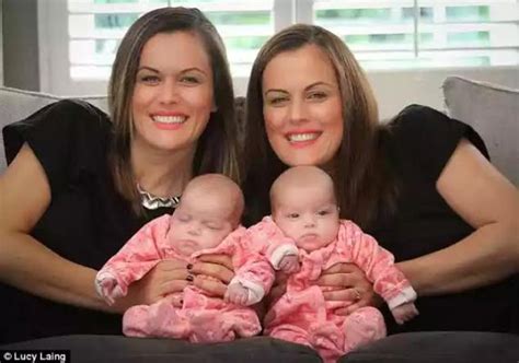 Identical Twin Gives Birth To Her Own Set Of Identical Twins