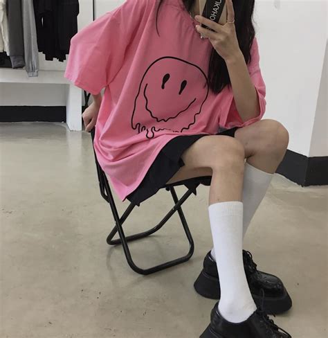 Itgirl Shop Egirl Aesthetic Smile Print Pink Gray Oversized T Shirt