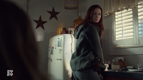 Pin By Stonefield ZdÇ On Wynonna Earp Waverly And Nicole Kat Barrell