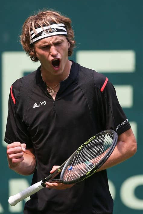 I very much regret that she makes such statements because the accusations are simply not true, zverev. Zverev top in Halle - Heute wartet Federer
