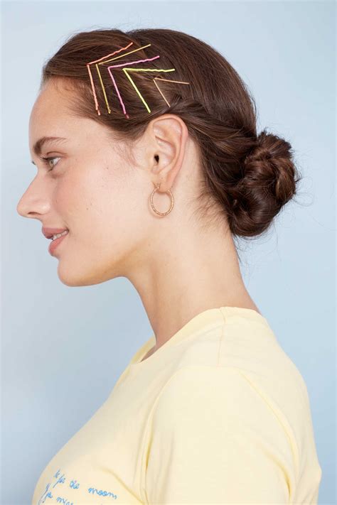 aggregate 89 hairstyles using bobby pins best in eteachers