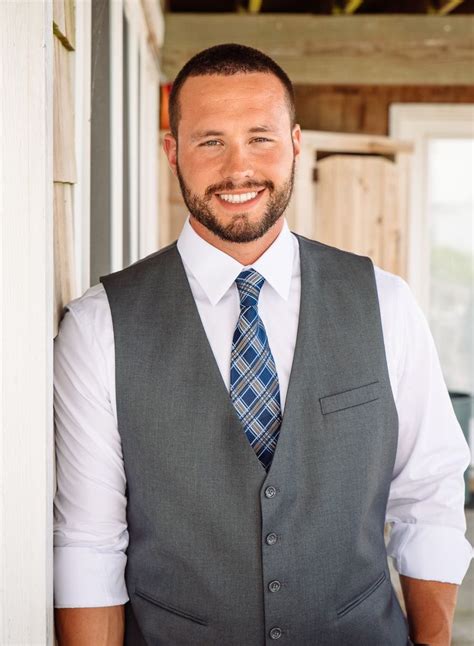 The cottage is located in an upscale beach neighborhood. Virginia Beach Wedding Photographer - Sandbridge Beach ...