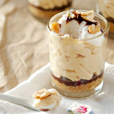 The great thing about these desserts is you can really use a ton of different fillings with everything from the store or everything made from scratch for gourmet versions. 24 Easy Mini Dessert Recipes - Delicious Shot Glass Desserts