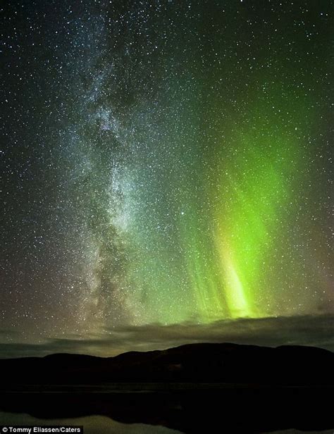Northern Lights And Milky Way Captured In One Photograph Pics