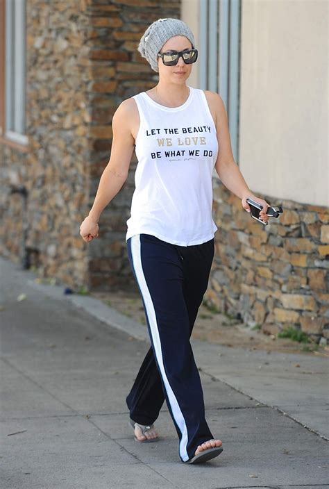 Kaley Cuoco Leaves Yoga Class In Los Angeles Hawtcelebs