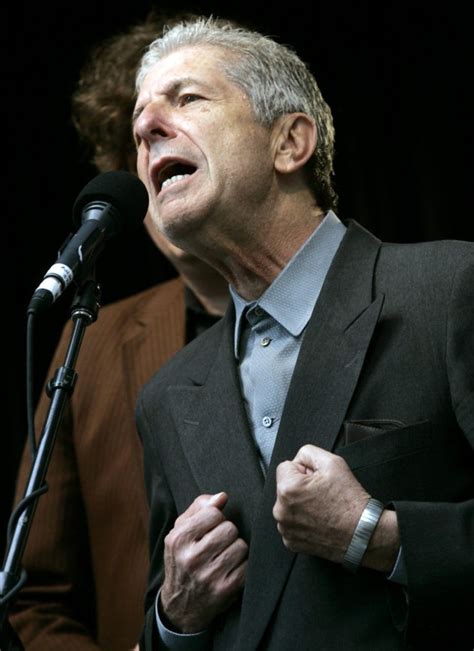 Hallelujah Singer Songwriter Leonard Cohen Dead At Age 82 Breitbart