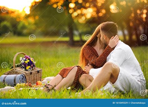 Happy Young Couple Kissing Picnic Season Stock Image Image Of Couple Basket 161049329