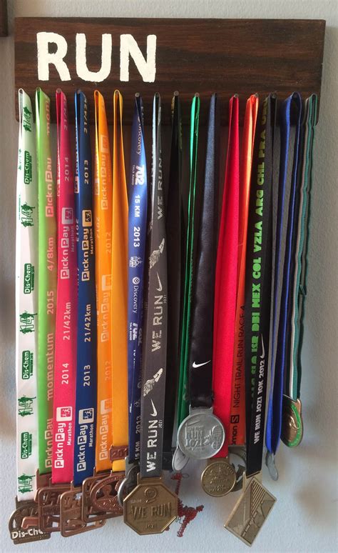 Simple Medal Holder Display Your Race Medals The Diy Life Medal