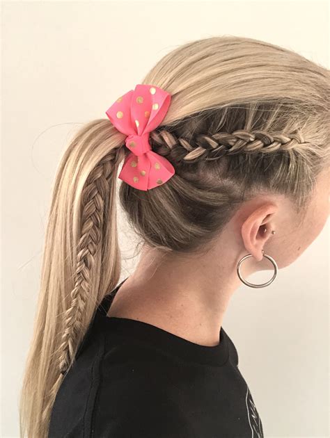 Side Braid Into Ponytail Side Braid Ponytail Tail Hairstyle Braided