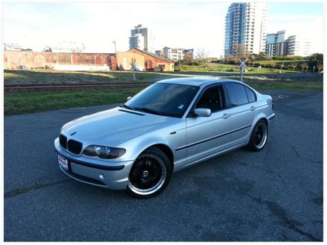 Excellent with one or two marks from age. 2004 BMW 320i Silver Victoria City, Victoria