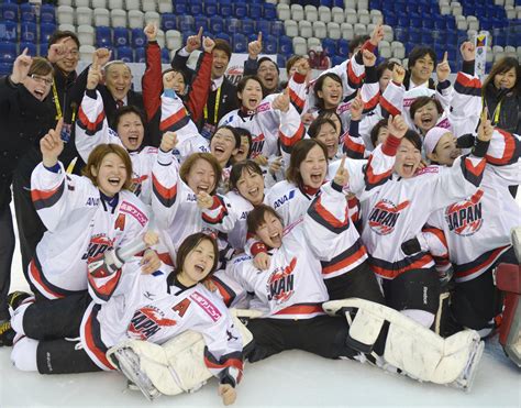 Womens Ice Hockey Team Banking On Sochi The Japan Times