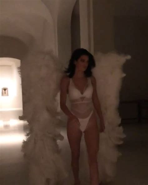 Kim Kourtney Khloe Kardashian And Kendall Kylie Jenner Sexy 51 Photos