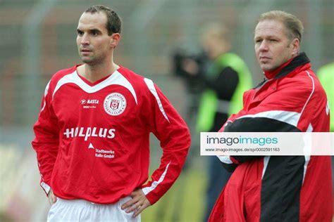 Manuel Endres Und Trainer Detlef Schößler Beide Halle Fußball Herren