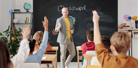 30 Best Classroom Management Strategies For An Orderly Class