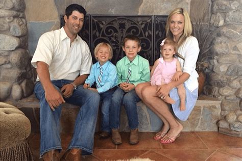 Jennie Finchs Happy Married Life With Husband And Adorable Three Kids