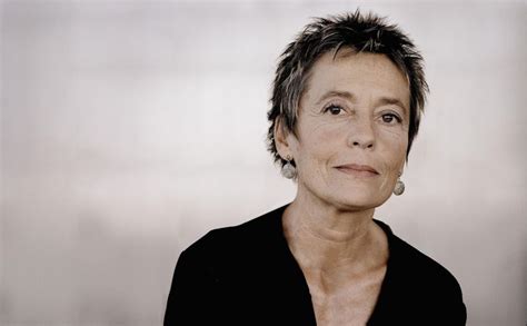 Born in 1944 in lisbon, maria joão pires gave her first public performance at the age of 4 and began her studies of music and piano with campos coelho and . Pianista Maria João Pires regressa a Belgais