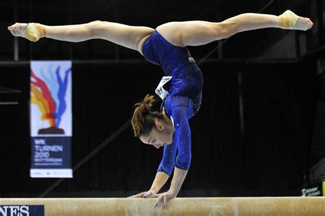 Aliya Mustafina Gymnastics Photography All About Gymnastics Gymnastics