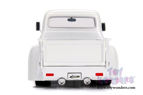 1956 Ford F 100 Pick Up By Jada Toys Just Trucks 99043wa1 124 Scale