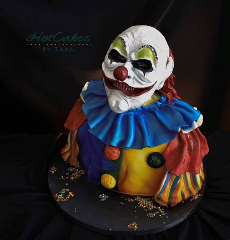 Creepy Halloween Clown Made With Satin Ice Hot Cakes By Tara Trick Or Treat In 2019 Clown