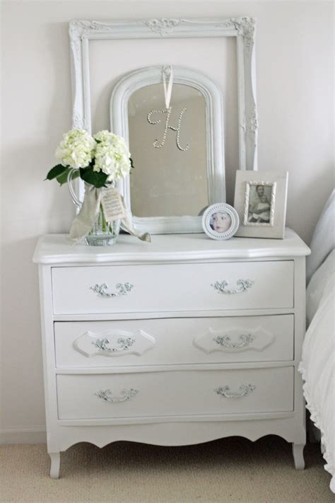 20 Small Dresser Ideas For A Small Bedroom