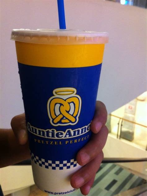 รีวิว Auntie Annes เซ็นทรัลพลาซาชลบุรี น้ำมะนาวสดชื่นของว่างอร่อยๆ