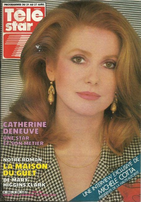 Catherine Deneuve Télé Star Magazine 17 April 1984 Cover Photo France