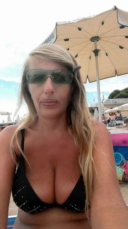 Busty Italian Granny Mature Milf On The Beach Very Hot Pics