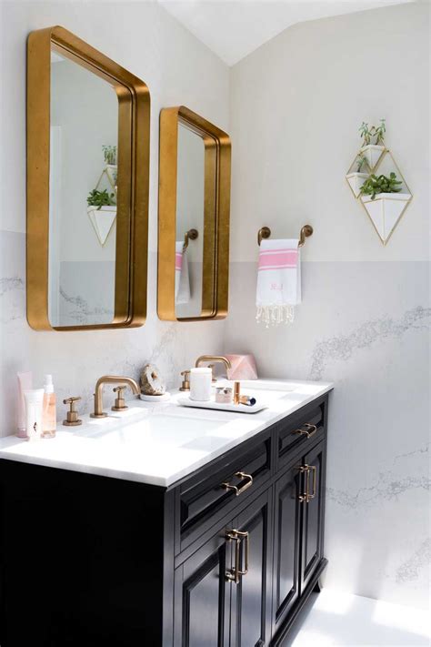 15 Inspiring Bathroom Mirror Ideas To Look Beautiful Bathroom Mirror