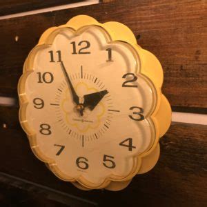 General Electric Mid Century Daisy Wall Clock Usa Sutton Clocks