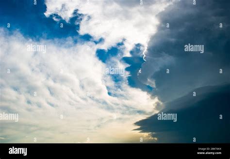 Dramatic Storm Cloud Formation Hi Res Stock Photography And Images Alamy