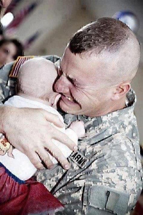 Romantic Military Photos You Will Love Military Spouse