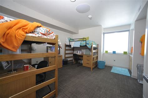 University Of Tennessee Fred D Brown Jr Hall Deluxe Suite Dorm