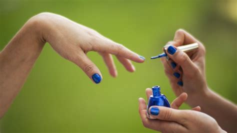Sintetiza 57 imágenes sobre porque se pintan las uñas las mujeres