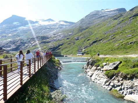 Check Out Trollstigen Trolls Path In Norway An Amazing Serpentine