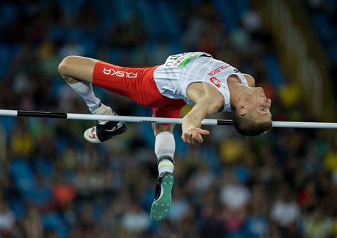 We would like to show you a description here but the site won't allow us. Para athletics: 10 stand-out world records in 2016 ...