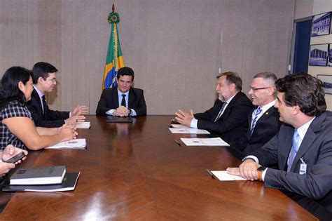 Últimas noticias, fotos, y videos de sergio moro las encuentras en perú21. Senadores da Rede Sustentabilidade encontram ministro ...
