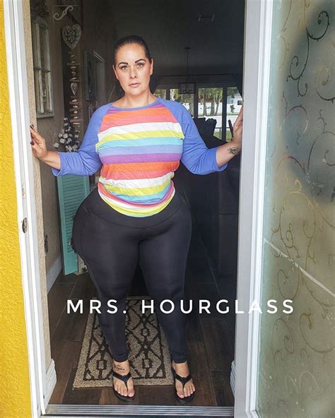Mrs Hourglass Auf Instagram „if You Only Chase The Pot Of Gold Youll