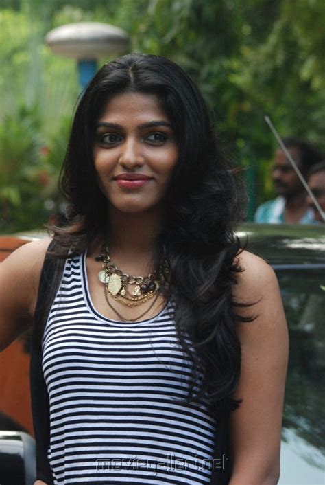 Dhanshika Cute Stills Dhanshika Tamil Actress Pictures New Movie Posters
